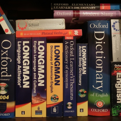 English-English_dictionaries_and_thesaurus_books